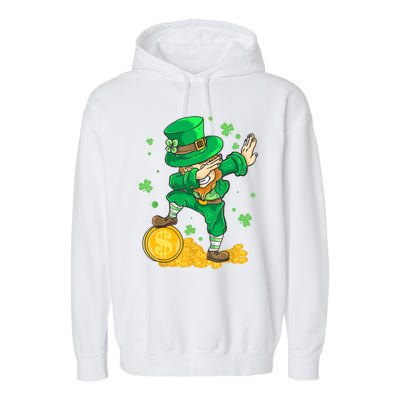 St Patrick Day Dabbing Leprechaun Irish Gift Garment-Dyed Fleece Hoodie