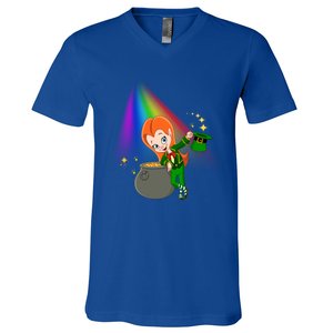 St Patrick's Day Shamrock Leprechaun Rainbow Cute Gift V-Neck T-Shirt