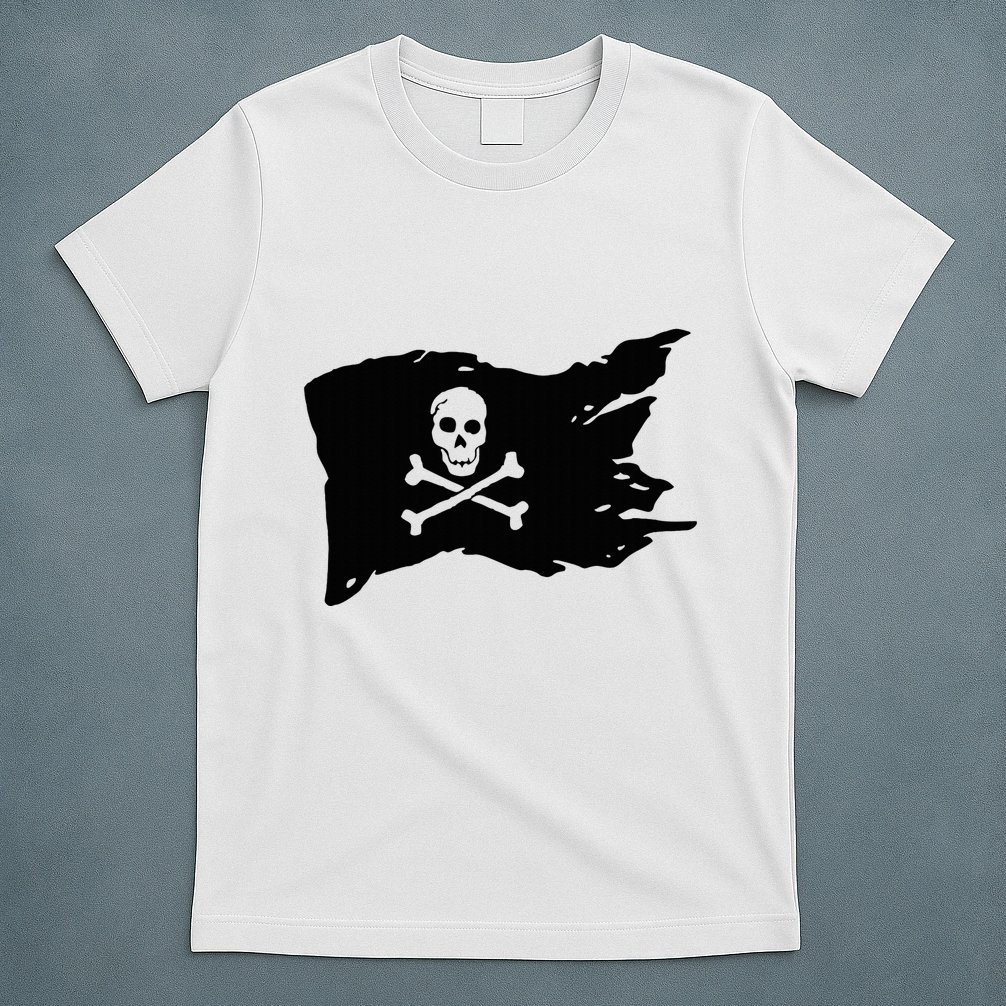 Skull Pirate Flag Jolly Roger Crossbones T-Shirt