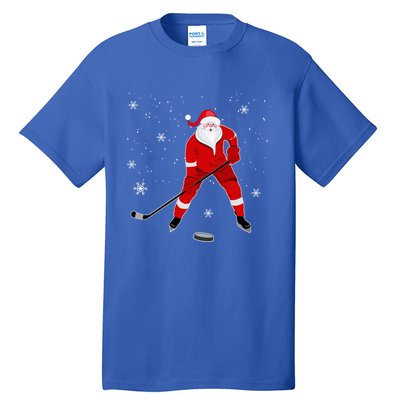 Santa Playing Hockey Christmas Gift For Hockey Players Gift Tall T-Shirt