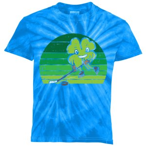 Shamrock Playing Ice Hockey St Patricks Day Gift Kids Tie-Dye T-Shirt