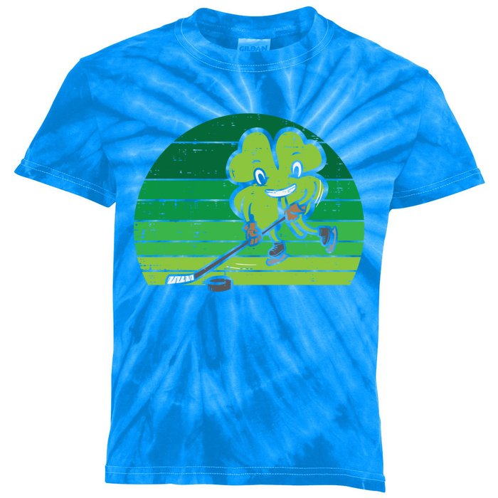 Shamrock Playing Ice Hockey St Patricks Day Gift Kids Tie-Dye T-Shirt