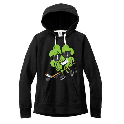 Shamrock Playing Ice Hockey St Patricks Day Cute Gift Women's Fleece Hoodie