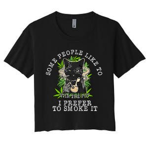 Some People Like To Stir The Pot I Prefer To Smoke It Cat Women's Crop Top Tee