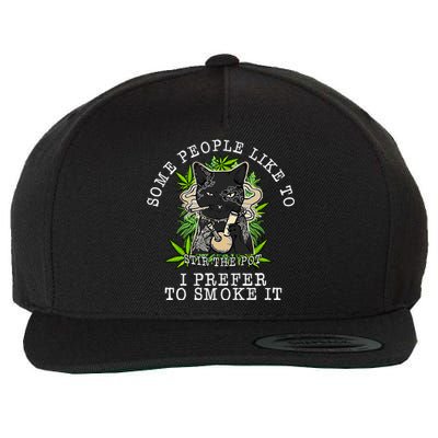 Some People Like To Stir The Pot I Prefer To Smoke It Cat Wool Snapback Cap