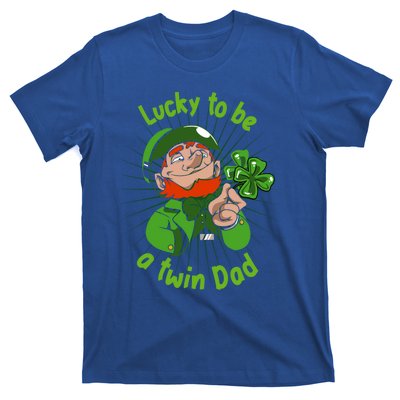 St Patrick`s Patricks Father`s Day Lucky To Be A Twin Dad Meaningful Gift T-Shirt