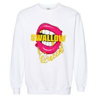 Swallow Queen Lips Golden Necklace Naughty Queen Garment-Dyed Sweatshirt