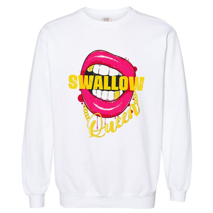 Swallow Queen Lips Golden Necklace Naughty Queen Garment-Dyed Sweatshirt