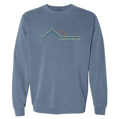 Summer Retro Daniel Boone National Forest Kentucky Garment-Dyed Sweatshirt