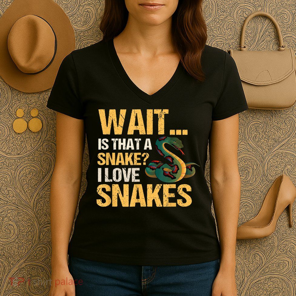 Snake Reptile Lovers Herpetologist Ophidiophilia Women's V-Neck T-Shirt