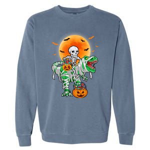 Skeleton Riding Mummy Dinosaur T Rex Halloween Funny Pumpkin Gift Garment-Dyed Sweatshirt