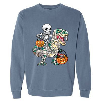 Skeleton Riding Mummy Dinosaur T Rex Halloween Funny Pumpkin Garment-Dyed Sweatshirt