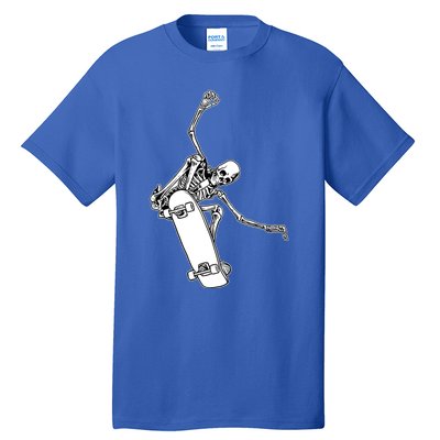 Skeleton Riding On Skateboard Halloween Gift Tall T-Shirt