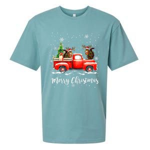 Squirrel Riding Red Truck Christmas Decorations Pajama Sueded Cloud Jersey T-Shirt