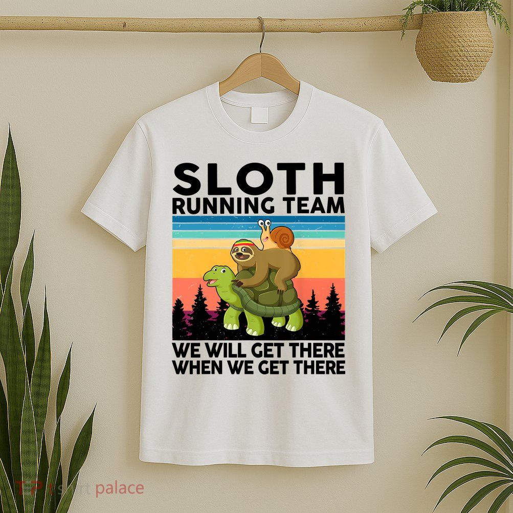 Sloth Running Team Women Men Gift Funny Running T-Shirt