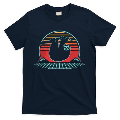 Sloth Retro Vintage 80s Style Zoologist Animal Lover Gift T-Shirt