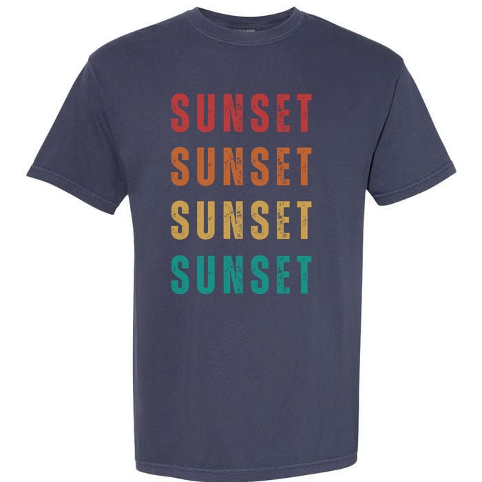 Sunset Retro Vintage Summer Garment-Dyed Heavyweight T-Shirt