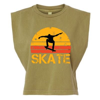 Skateboarder Retro Vintage Skateboarding Garment-Dyed Women's Muscle Tee