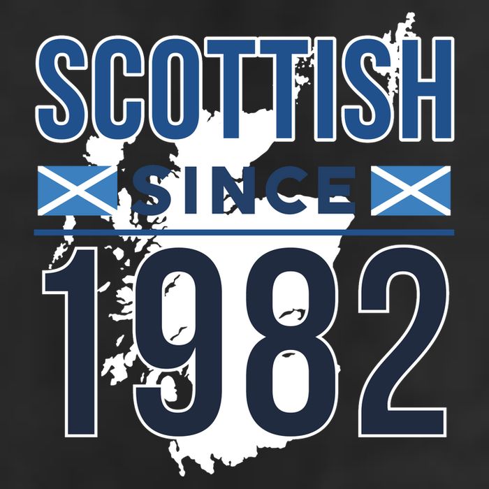Scottish Since 1982 Scotland Flag Birthday Gift 7 Panel Mesh Trucker Snapback Hat