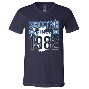 Scottish Since 1982 Scotland Flag Birthday Gift V-Neck T-Shirt