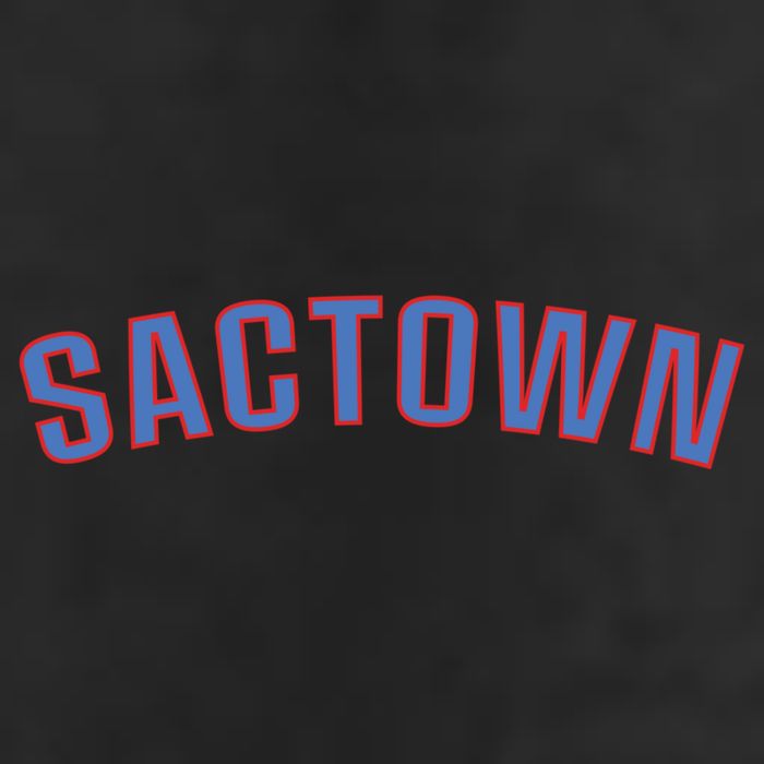 Sactown - SacraM.e.nto Basketball 11oz C Handle Ceramic Mug