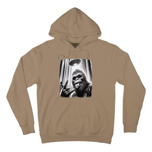 Sasquatch Selfie Big Foot Rock On Ufo Alien Funny 0hjxk2 Hoodie