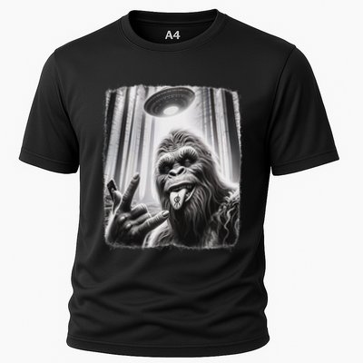 Sasquatch Selfie Big Foot Rock On Ufo Alien Performance Shirt