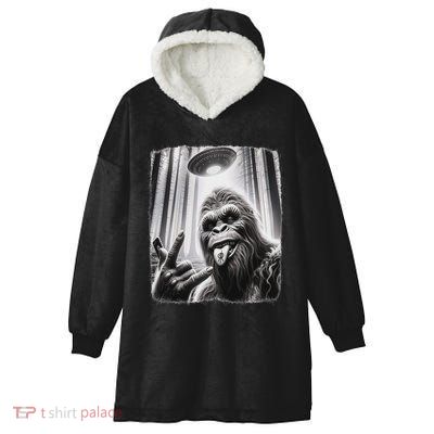 Sasquatch Selfie Big Foot Rock On Ufo Alien Hooded Wearable Blanket