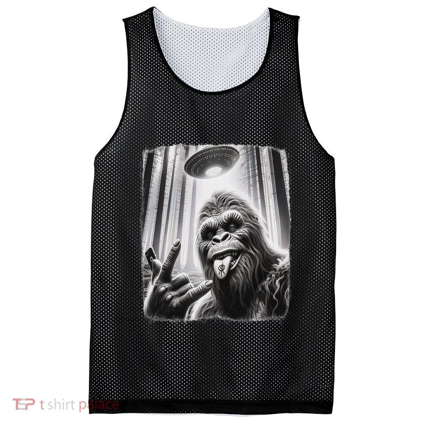 Sasquatch Selfie Big Foot Rock On Ufo Alien Mesh Reversible Basketball Jersey Tank