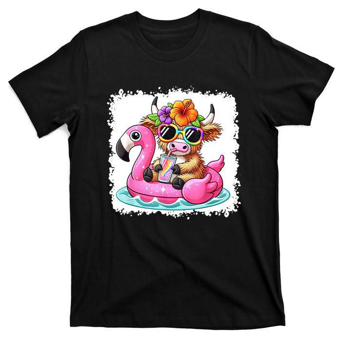 Sweet Summer Cute Highland Cow Flamingo Float Beach Vibes Gift T-Shirt