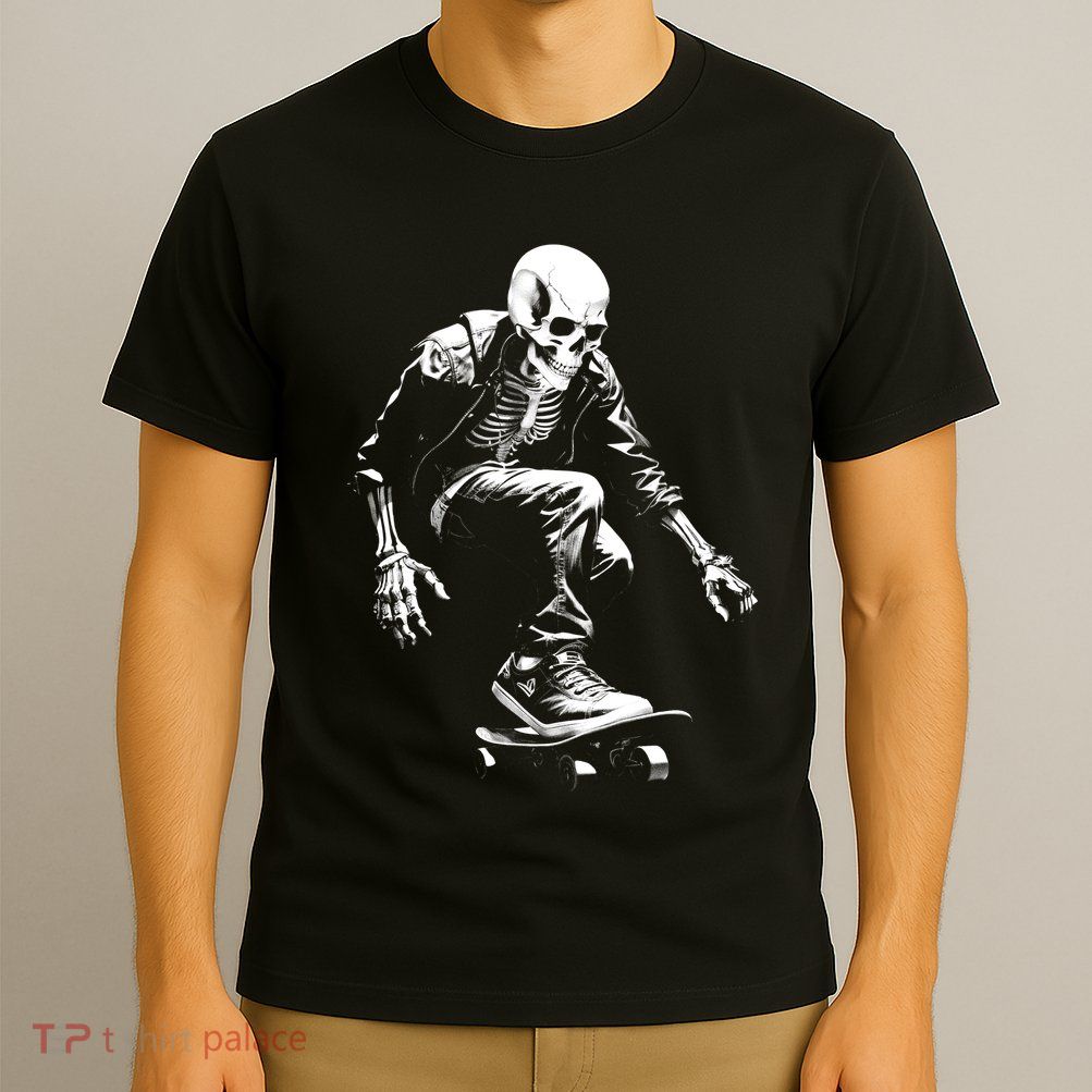Skeleton Skateboarder Cool T-Shirt