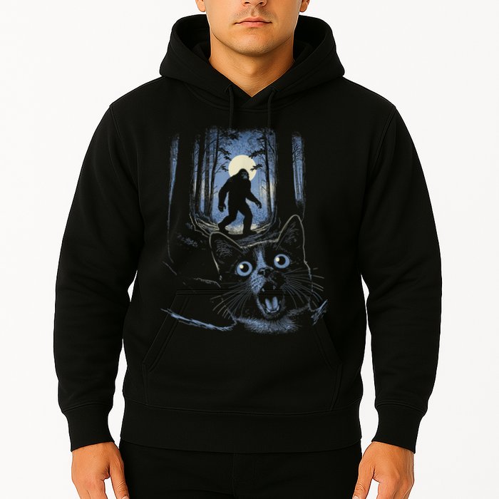 Surprised Scared Cat Selfie With Bigfo Ot Sasquatch Hoodie
