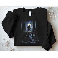 Surprised Scared Cat Selfie With Bigfo Ot Sasquatch Sweatshirt