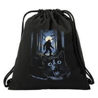 Surprised Scared Cat Selfie With Bigfo Ot Sasquatch Drawstring Bag