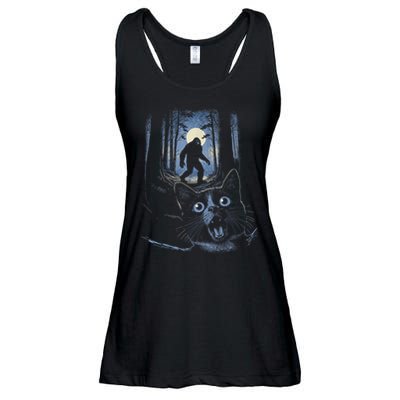 Surprised Scared Cat Selfie With Bigfo Ot Sasquatch Ladies Essential Flowy Tank