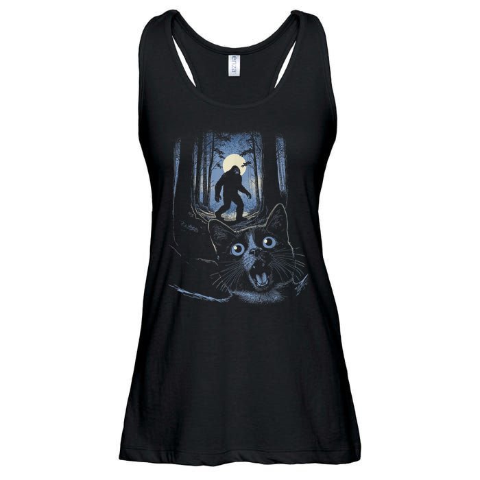 Surprised Scared Cat Selfie With Bigfo Ot Sasquatch Ladies Essential Flowy Tank
