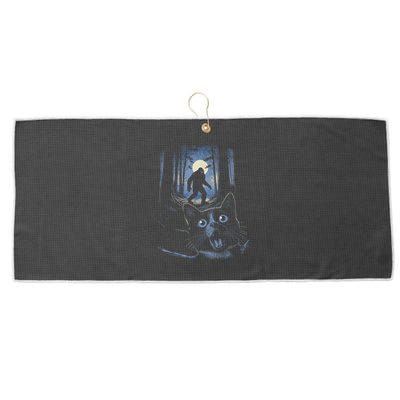 Surprised Scared Cat Selfie With Bigfo Ot Sasquatch Large Microfiber Waffle Golf Towel