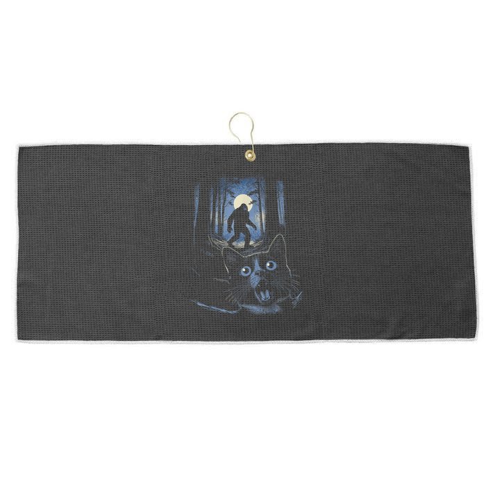 Surprised Scared Cat Selfie With Bigfo Ot Sasquatch Large Microfiber Waffle Golf Towel