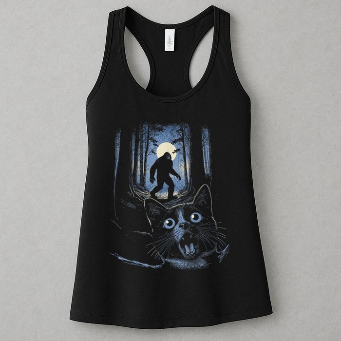 Surprised Scared Cat Selfie With Bigfo Ot Sasquatch Womens Tank Top