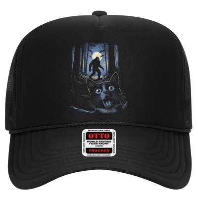 Surprised Scared Cat Selfie With Bigfo Ot Sasquatch Trucker Hat