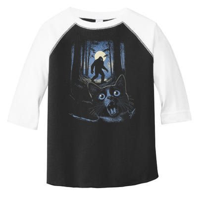 Surprised Scared Cat Selfie With Bigfo Ot Sasquatch Toddler Fine Jersey T-Shirt