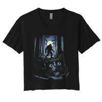 Surprised Scared Cat Selfie With Bigfo Ot Sasquatch Crop Top