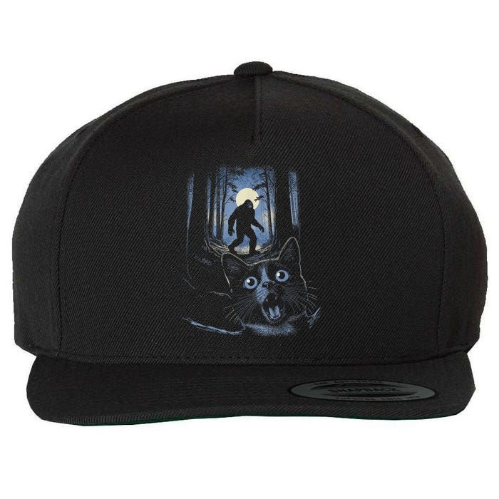 Surprised Scared Cat Selfie With Bigfo Ot Sasquatch Wool Snapback Cap