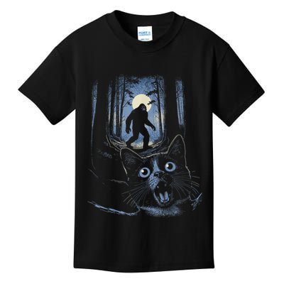 Surprised Scared Cat Selfie With Bigfo Ot Sasquatch Kids T-Shirt