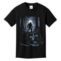 Surprised Scared Cat Selfie With Bigfo Ot Sasquatch Kids T-Shirt