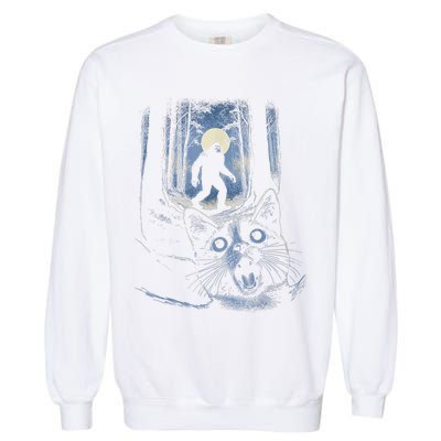 Surprised Scared Cat Selfie With Bigfo Ot Sasquatch Garment-Dyed Sweatshirt