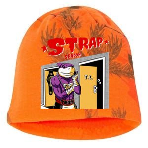 Strap Season Strap Season Funny Shark Boxing Kati - Camo Knit Beanie