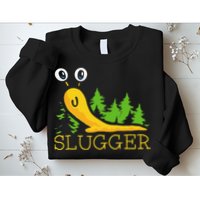 Slugger Slug – Funny Banana Slug Expert Baseball Game Player Sweatshirt