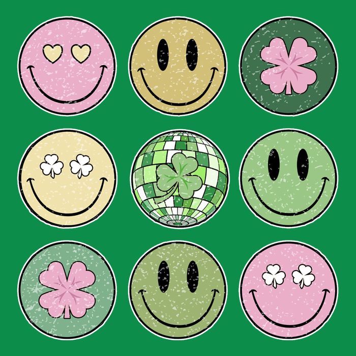Shamrock Smile Face Disco Retro Groovy St Patricks Day Lucky T-Shirt