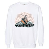 Ski Skull Funny Snowboarding Lover Garment-Dyed Sweatshirt